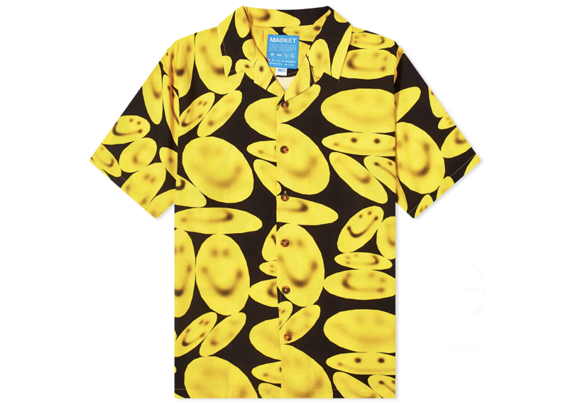 MARKET Smiley Afterhours Vacation Shirt