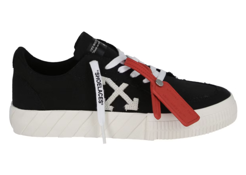 OFF-WHITE Low Vulcanized Canvas Sneaker Black White