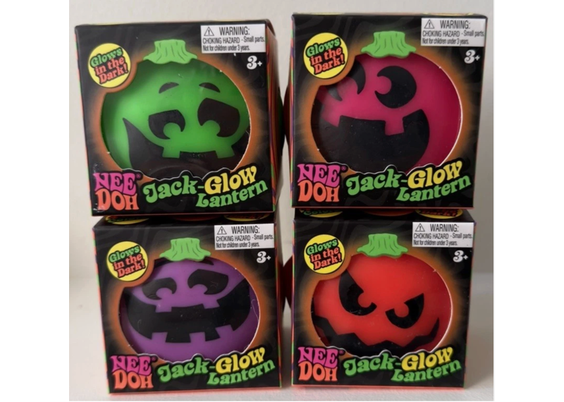 Needoh Jack-Glow Lantern (1 Random Style)