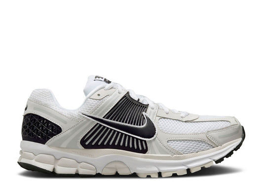 Air Zoom Vomero 5 White Black