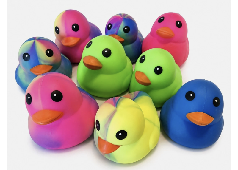 Toymendous Squeeezy Duck Squishy (1 Random Color)
