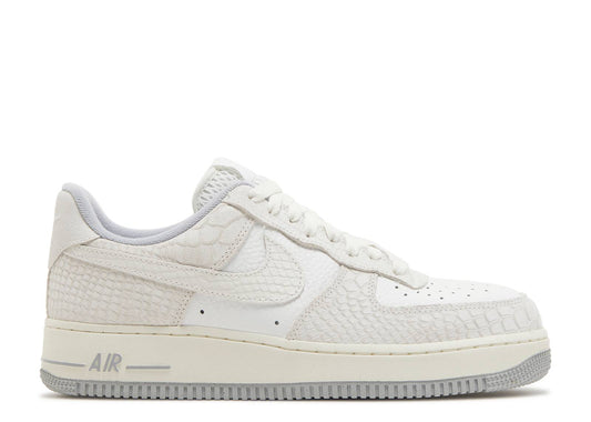 Wmns Air Force 1 07 White Python